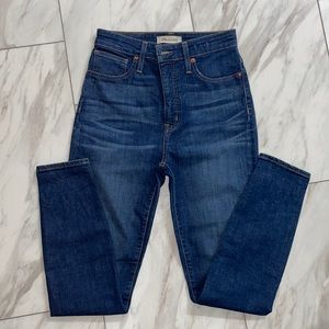 EUC Madewell dark wash curvy skinny jeans